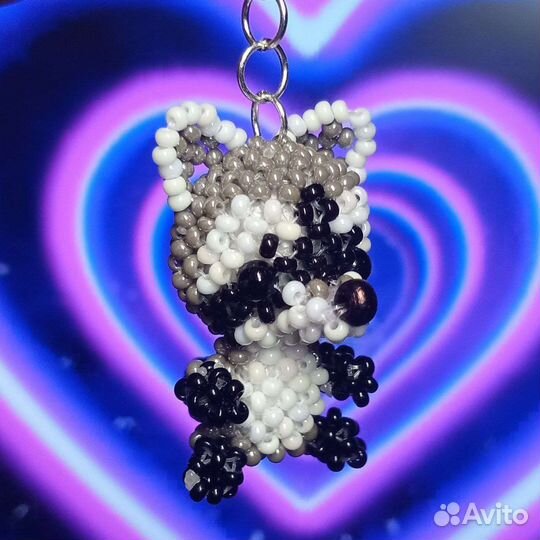 Брелок из бисера