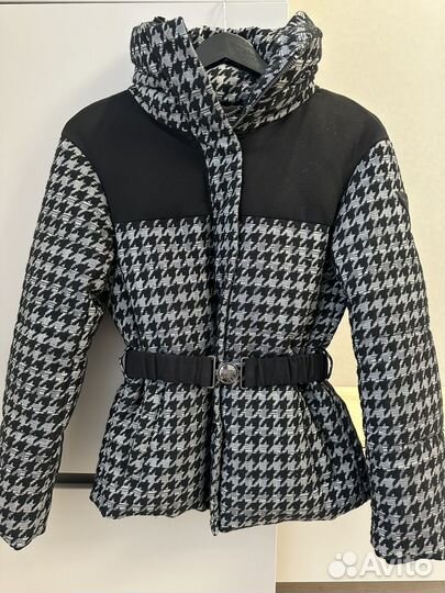 Пуховик Guess xs