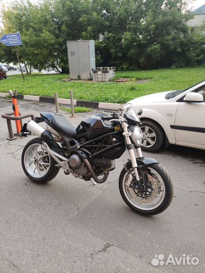 Ducati monster 1100