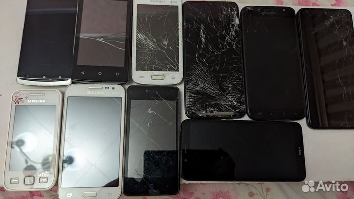 Смартфоны iPhone планшеты б/у рабочие и 