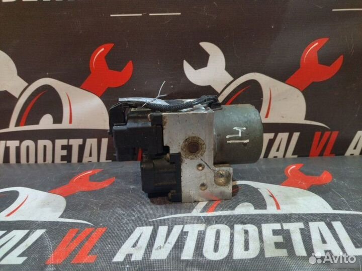 Блок ABS Toyota Corolla