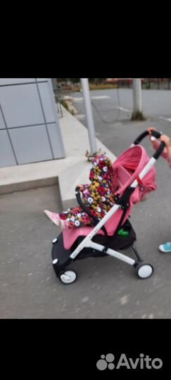 Прогулочная коляска