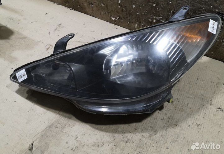 Фара xenon toyota estima acr30 2003 год