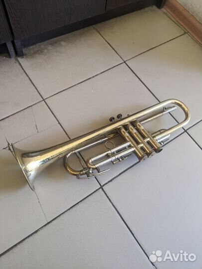 Труба латунная музыкальная