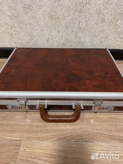 Набор столовых приборов