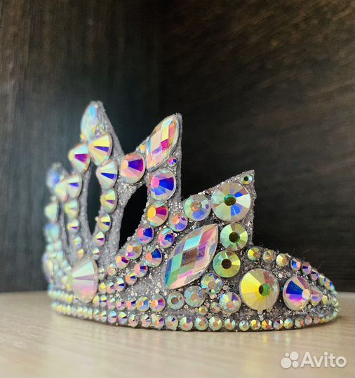 Корона на гульку для гимнастики