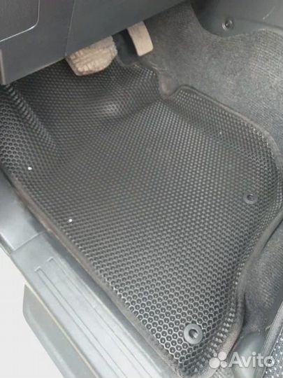 Автоковры водительские EVA Nissan Bassara JU30 Ева