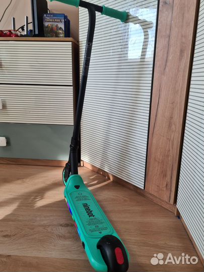 Электросамокат ninebot