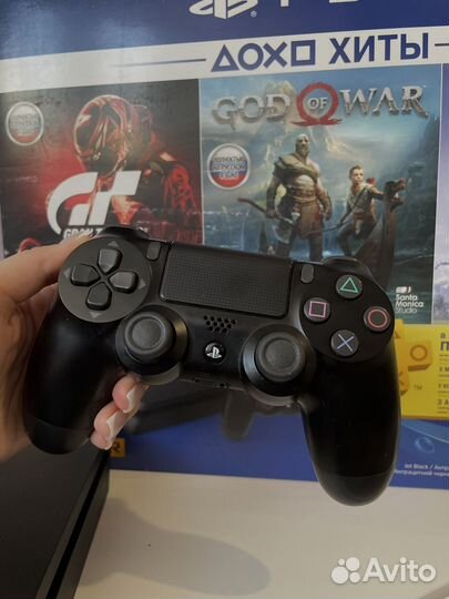 Sony PS4 slim 1tb+2 джойстика+4 игры