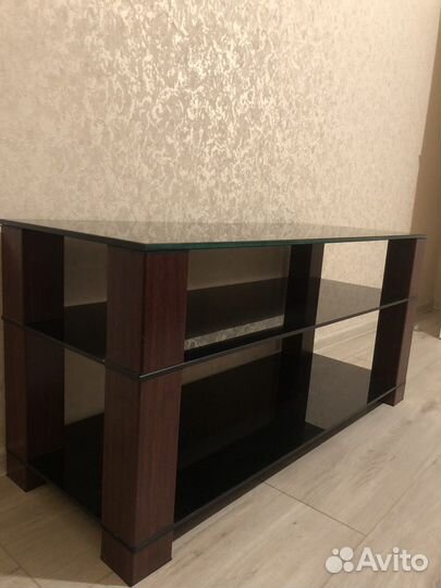 Тумба под телевизор