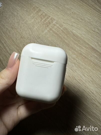 Беспроводные наушники airpods 2