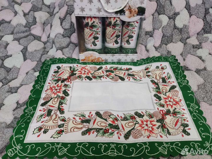 Салфетки на стол новогодние