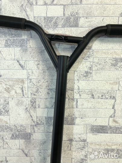 Самокат трюковой новый