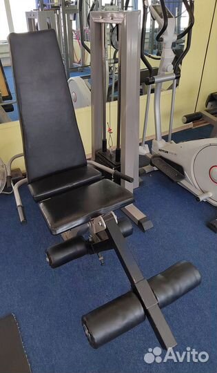 Тренажер для сгибание лежа и разгибание ног