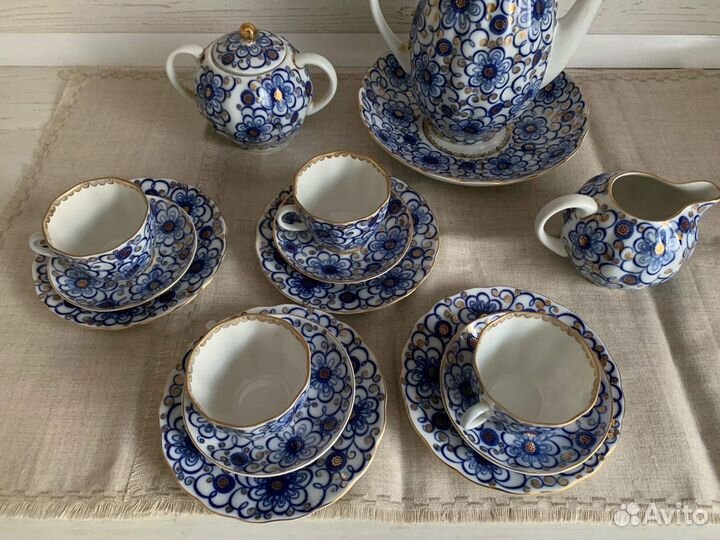 Сервиз кофейный из костяного фарфора