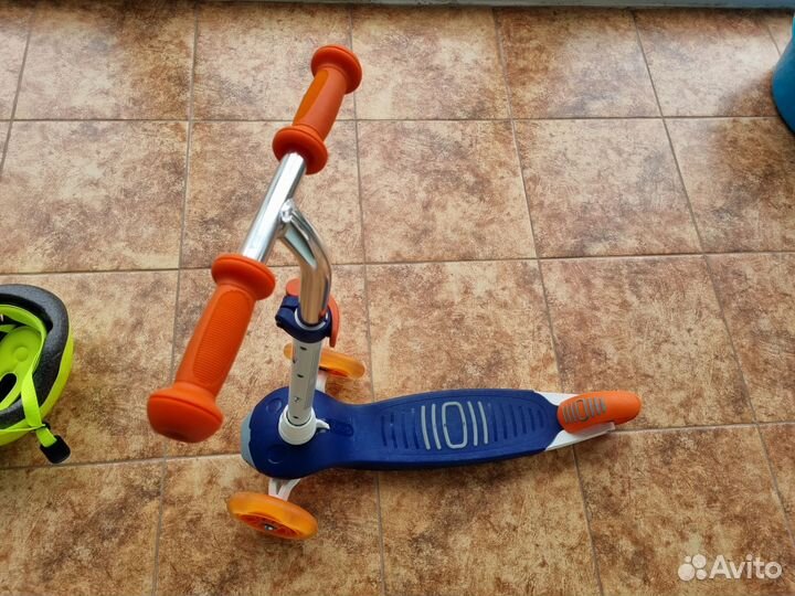 Самокат oxelo B1 500 детский трёхколёсный