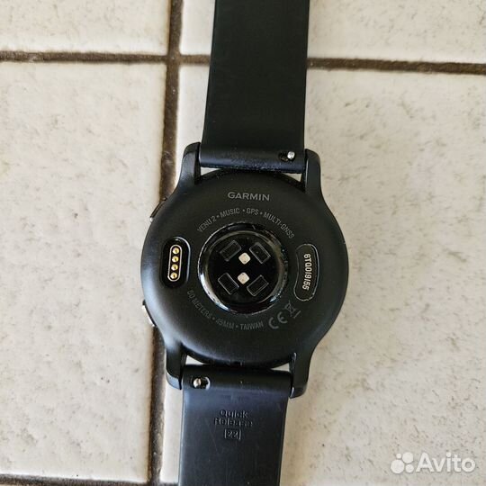 Часы Garmin Venu 2 черные с серым безелем
