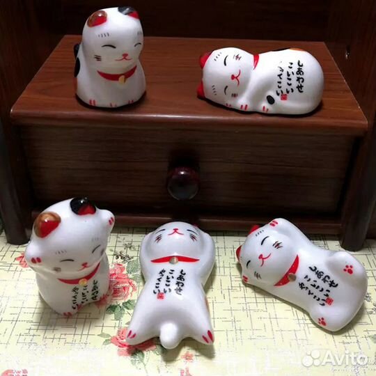 Керамические фигурки кошек фэн-шуй 5 шт