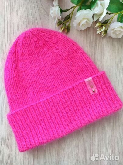 Шапка с отворотом из пуха норки