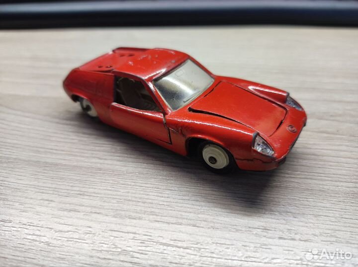 Модели автомобилей форд ескорт и Лотус европа