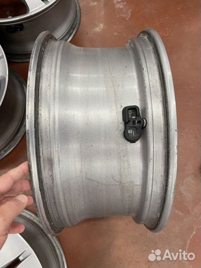 Диски r18 на toyota camry v70