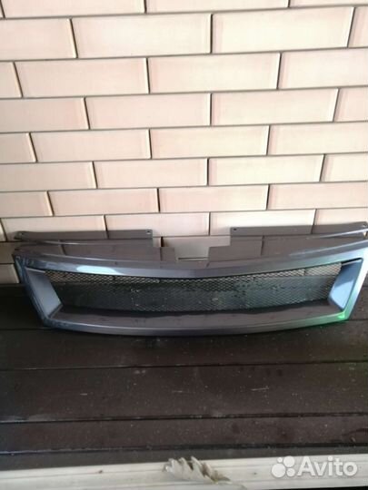 Решетка радиатора mitsubishi outlander xl