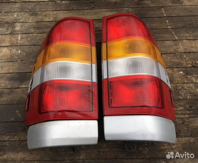 Фары задние на фронтеру-Б