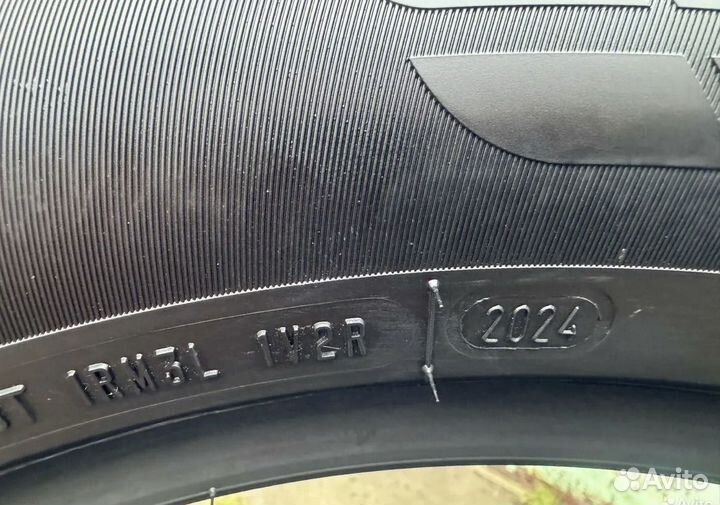 Cooper Evolution CTT 235/55 R18