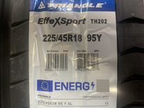 Triangle EffeXSport TH202 225/45 R18 95Y