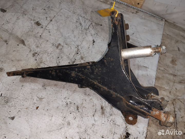 Кронштейн стабилизатора кабины левый MAN