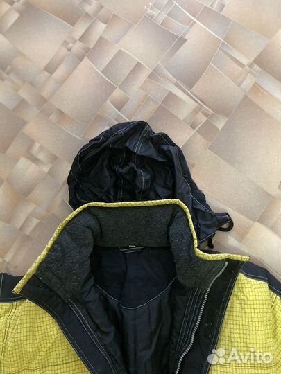 Горнолыжный комбинизон