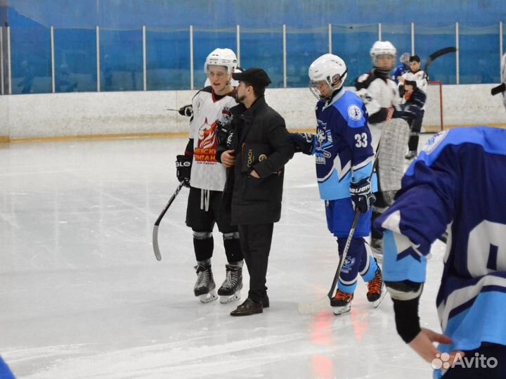 Тренер -инструктор по хоккею