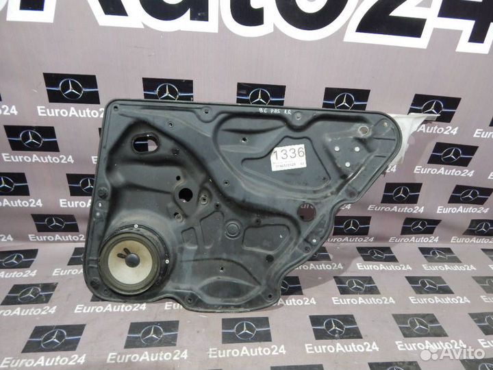 Динамик правый задний Volkswagen Passat 2010 3B6