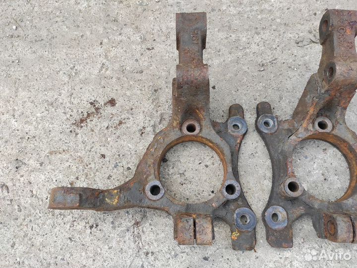 Кулак поворотный на Опель Astra H Astra G Zafira A