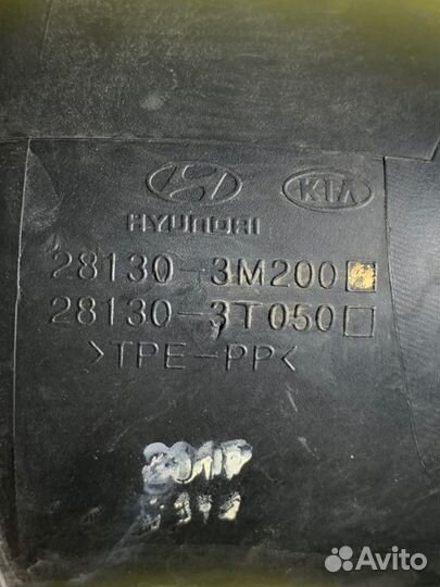 Патрубок воздушного фильтра Kia Quoris KH G6DJ