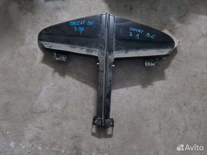 Форточка задняя на Volkswagen Passat CC B6