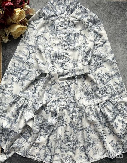 Платье женское