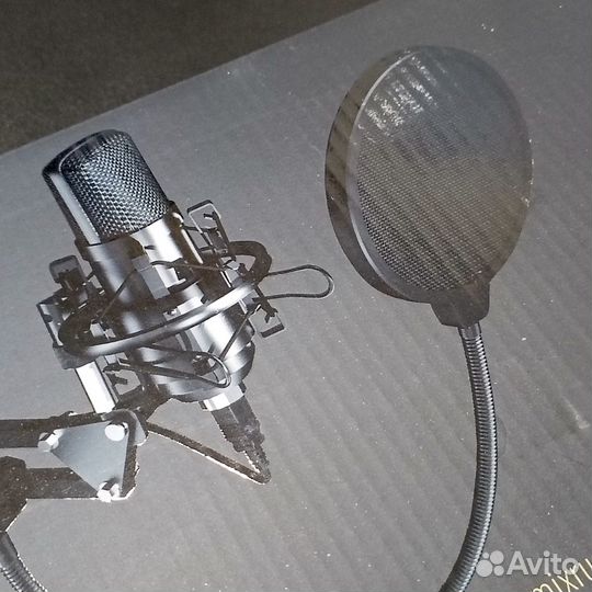 Микрофон настольный
