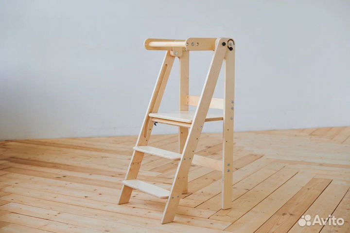 Складная башня помощника с защитой