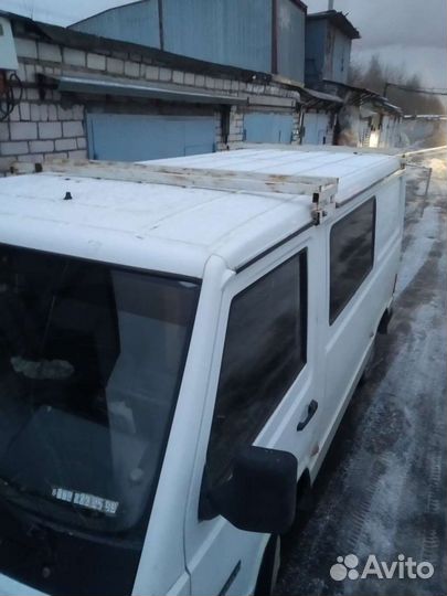 Багажник на крышу mercedes mb 100d(Мерседес мб100д