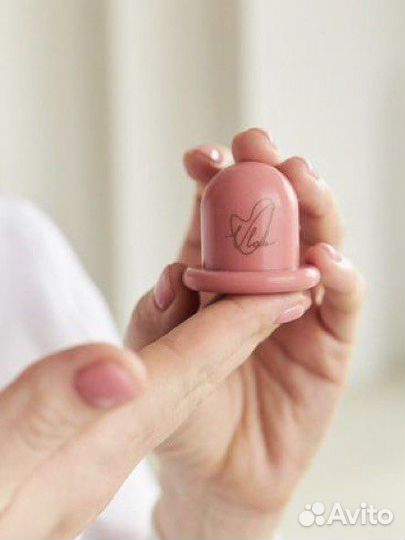 Вакуумная банка для лица