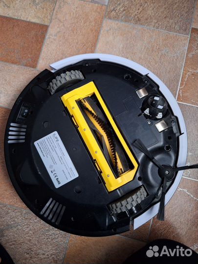 Робот пылесос ilife v7s plus