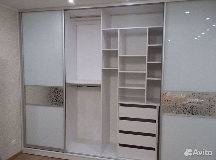 Шкаф стенка