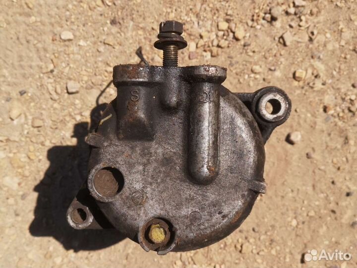 Компрессор кондиционера Mazda 626 мазда