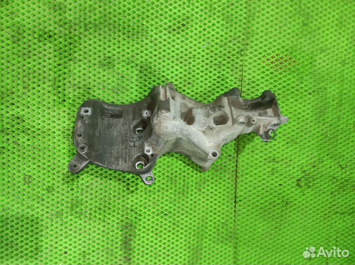 Кронштейн генератора Рено Логан 2