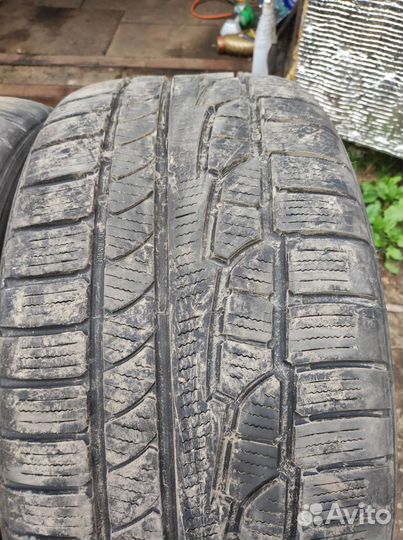 Nokian Tyres WR 275/45 R20