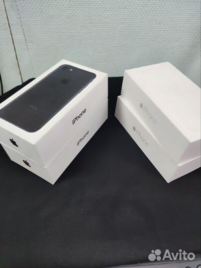 Пустые коробки Apple iPhone 6/7