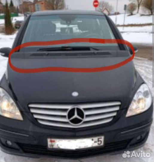 Ветровик на Мерседес B класс