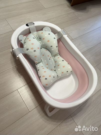 Ванночка для новорожденных складная с термометром