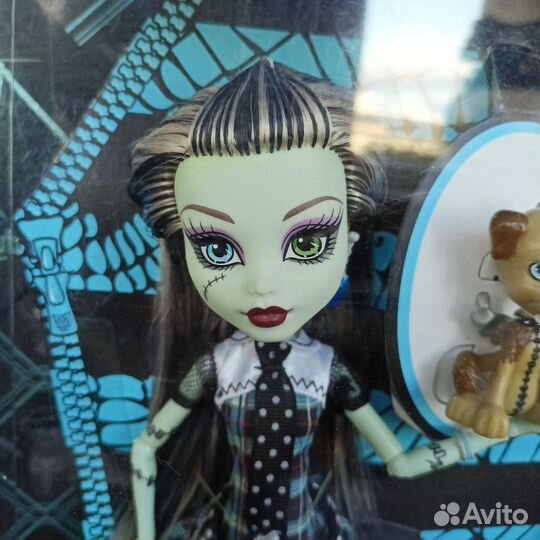 Кукла Монстер Хай Френки Штейн базовая 2 волны